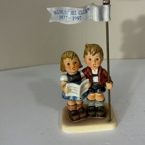 Vintage Hummel # 790 “Celebrate with Song” Exclusive Edition 20 years TMK-7
